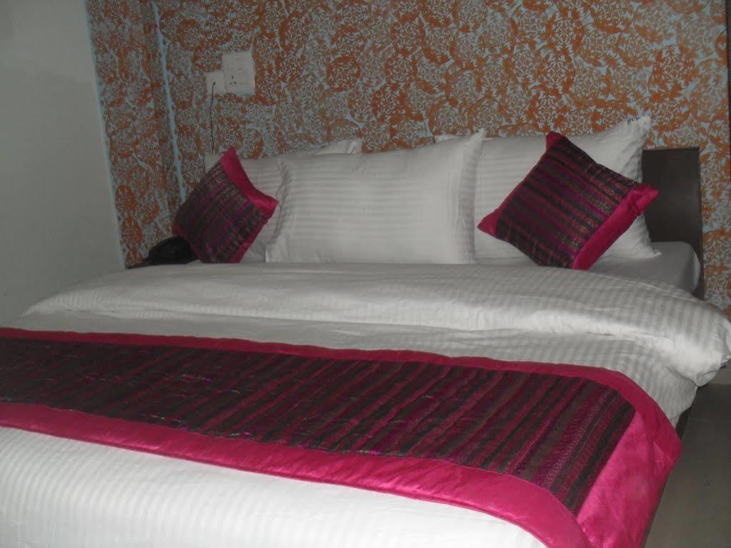 Hotel Le Princess @ Airport Nové Dillí Exteriér fotografie